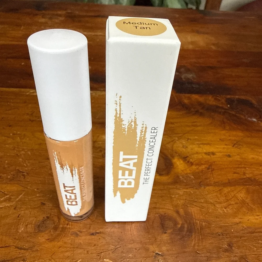 Beat Concealer in Medium Tan from Belle Beauty by Kim Gravel